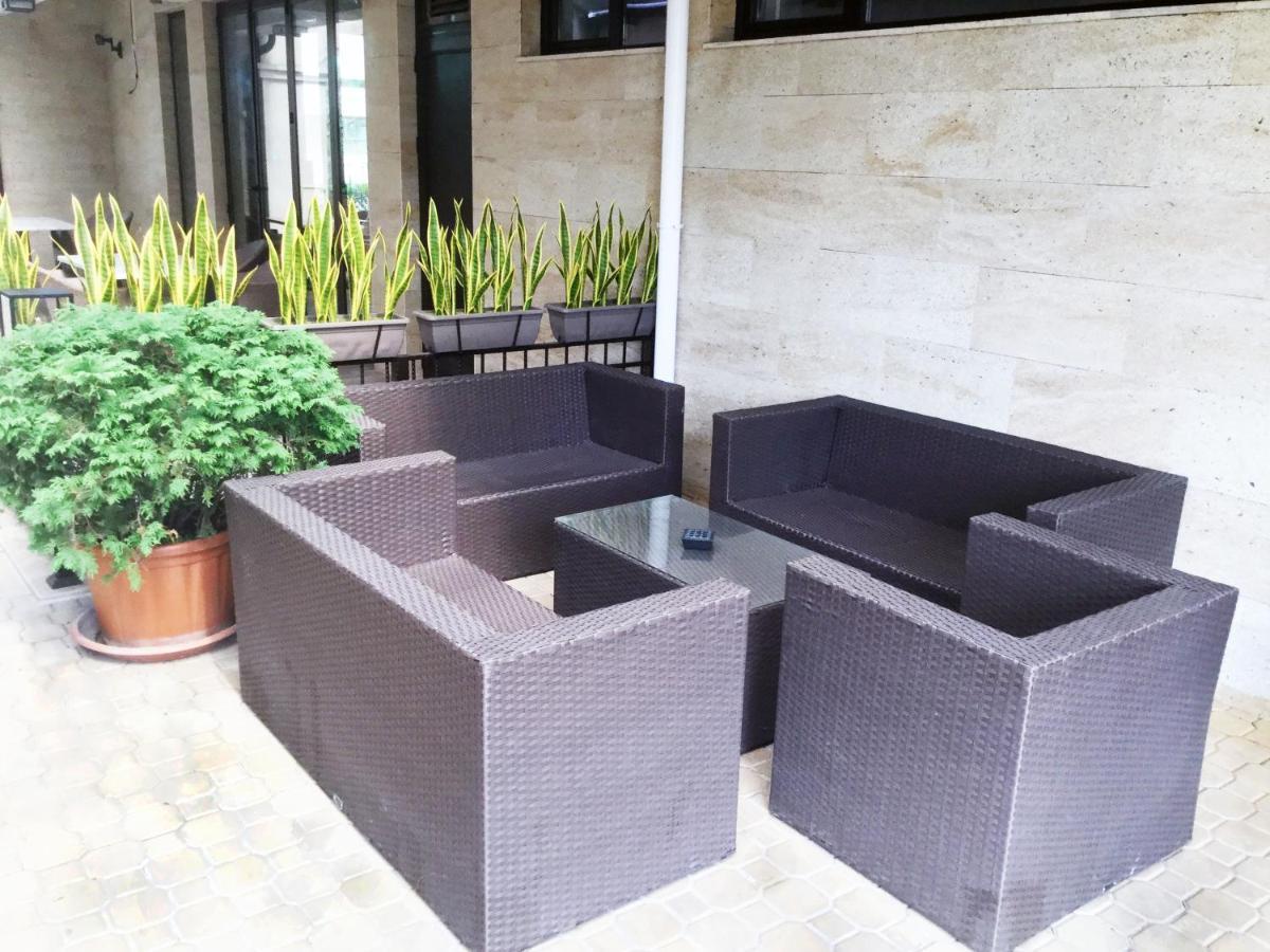 פרימורסקו Sea View Apartment Free Parking מראה חיצוני תמונה