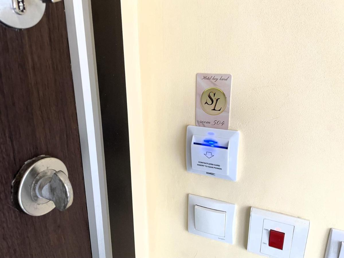 פרימורסקו Sea View Apartment Free Parking מראה חיצוני תמונה