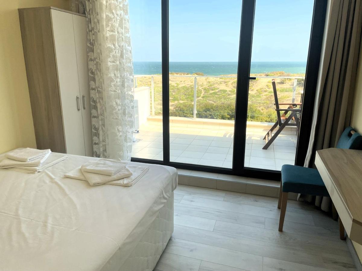 פרימורסקו Sea View Apartment Free Parking מראה חיצוני תמונה